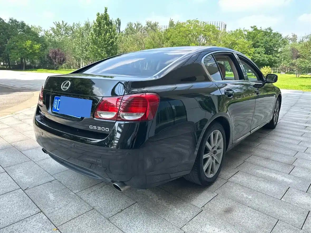 Lexus GS 2005 300 — миниатюра 3