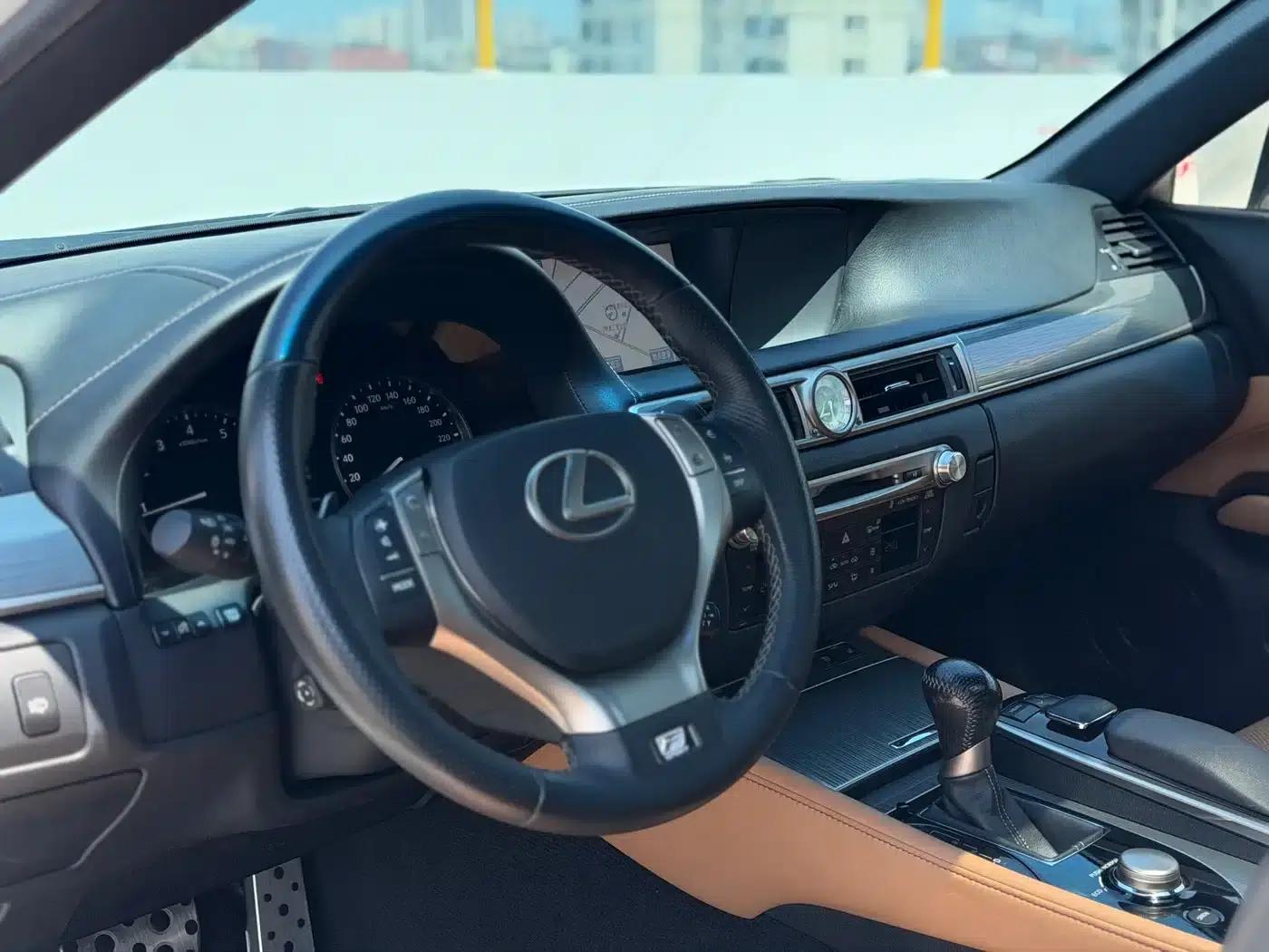 2014 Lexus GS 250 F SPORT — миниатюра 16
