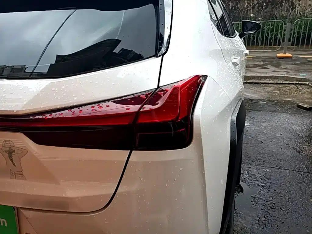 Lexus UX 2020 200 Special Edition — миниатюра 8
