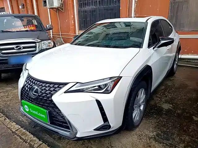 Lexus UX 2020 200 Special Edition