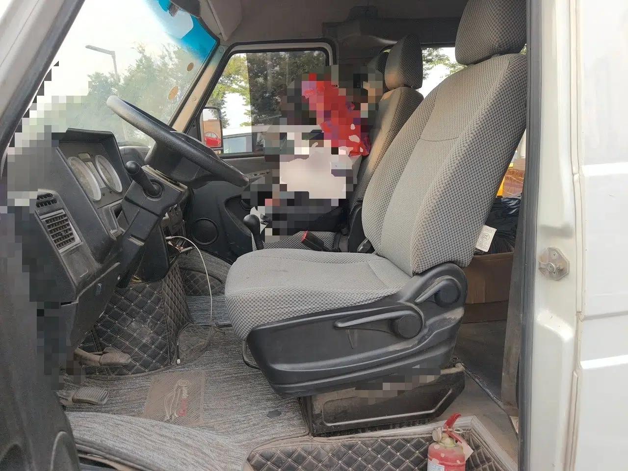 Iveco Daily 2022 2.5T A37 M1 Passenger Van 5-9 Seats Long Wheelbase Mid-Roof Design Dual Tires Manual Doors — миниатюра 15