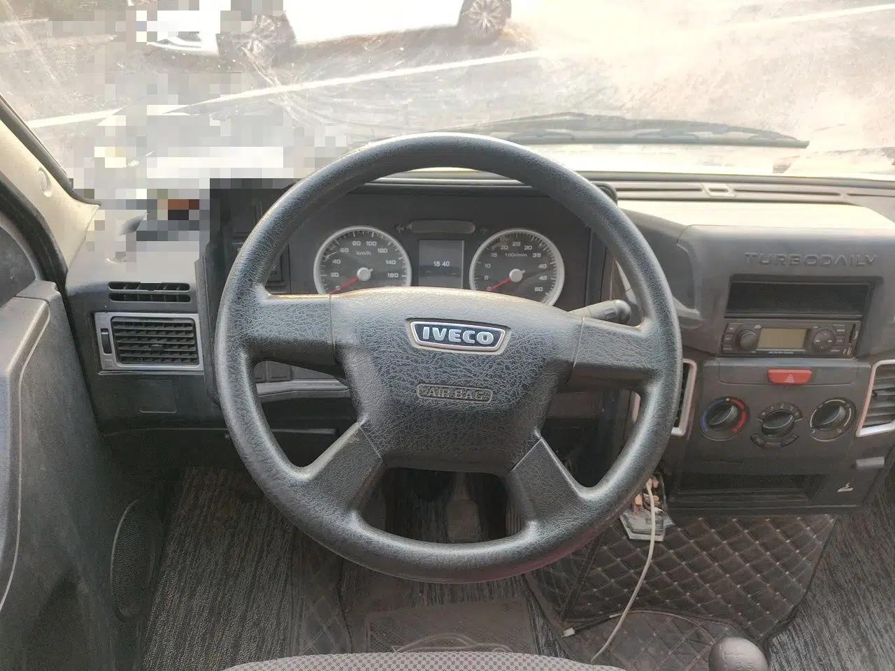 Iveco Daily 2022 2.5T A37 M1 Passenger Van 5-9 Seats Long Wheelbase Mid-Roof Design Dual Tires Manual Doors — миниатюра 10