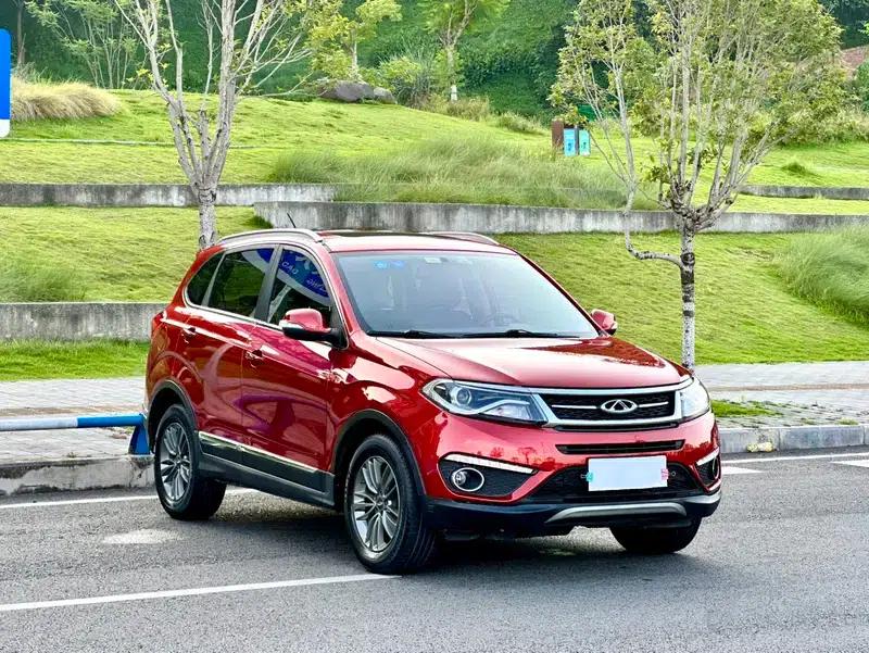 Chery Tiggo 5 2015 2.0L CVT Family Edition — миниатюра 3