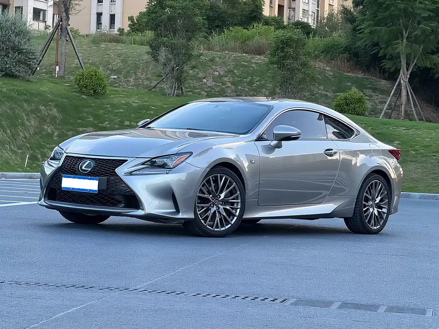 Lexus RC 2016 200t F SPORT Edition — миниатюра 1