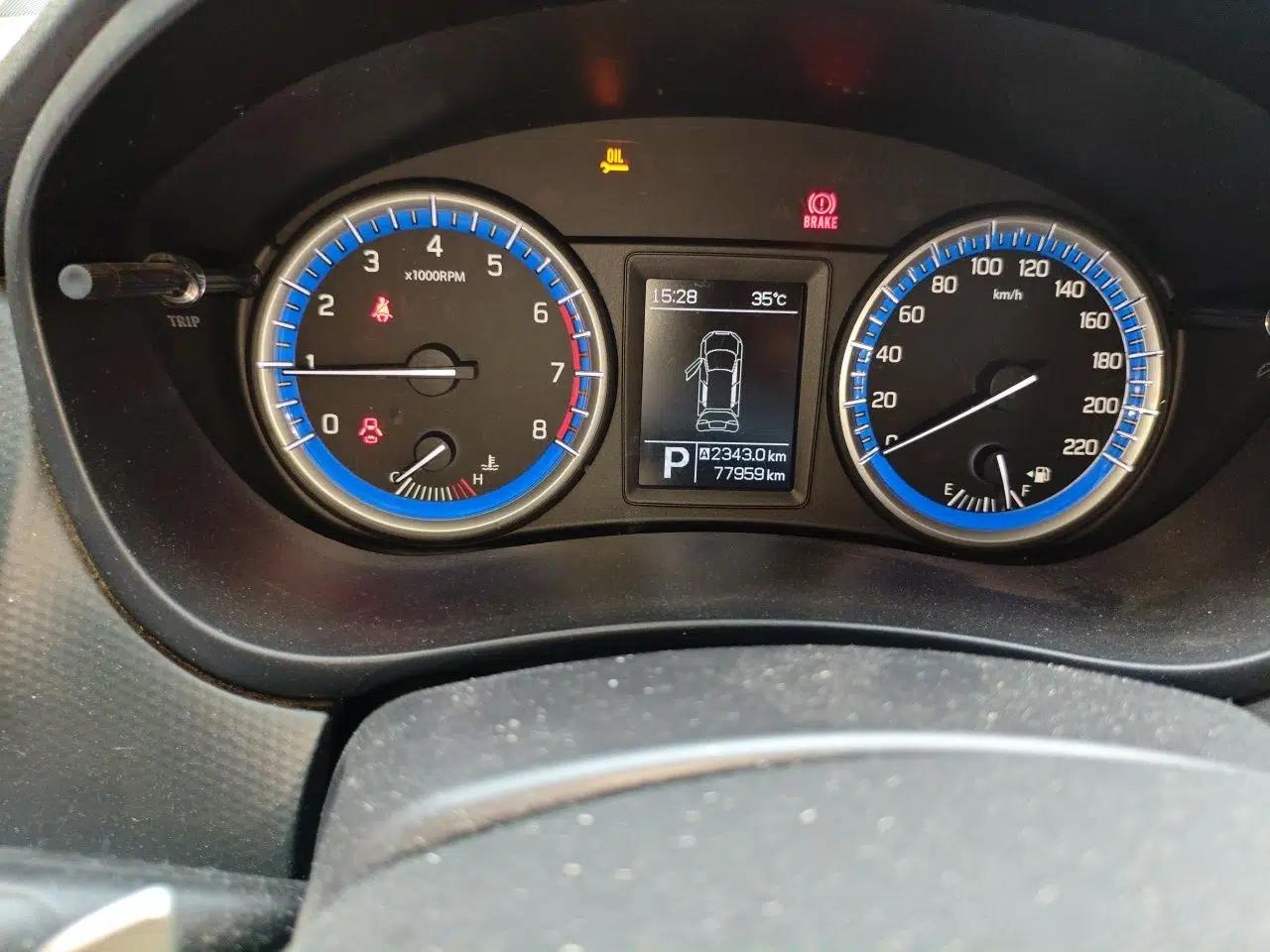 Suzuki S-Cross 2014 1.6L CVT Two-Wheel Drive Elite Version — миниатюра 12