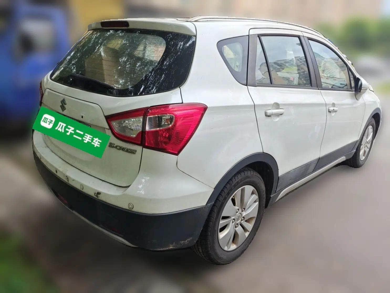 Suzuki S-Cross 2014 1.6L CVT Two-Wheel Drive Elite Version — миниатюра 6