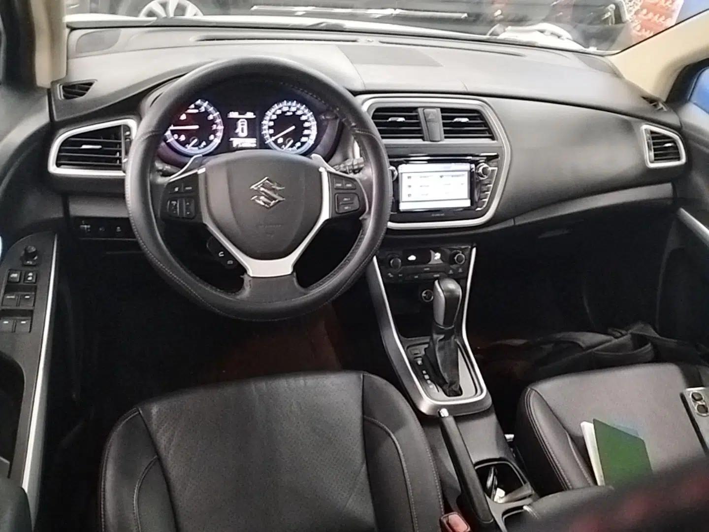 Suzuki S-Cross 2015 1.4T Automatic Two-Wheel Drive Prestige Model — миниатюра 12