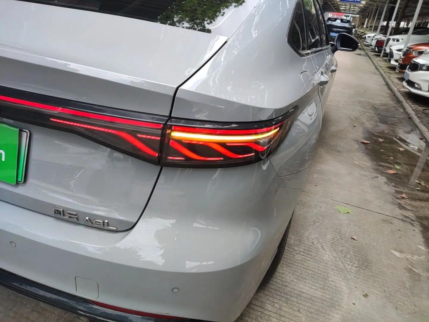 Chery Fengyun A8L 2025 1.5 TGDI 145 km Comfort Version — миниатюра 14