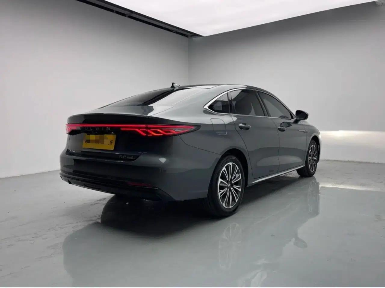 Chery Fengyun A8L 2025 1.5 TGDI 145 km Comfort Version — миниатюра 6
