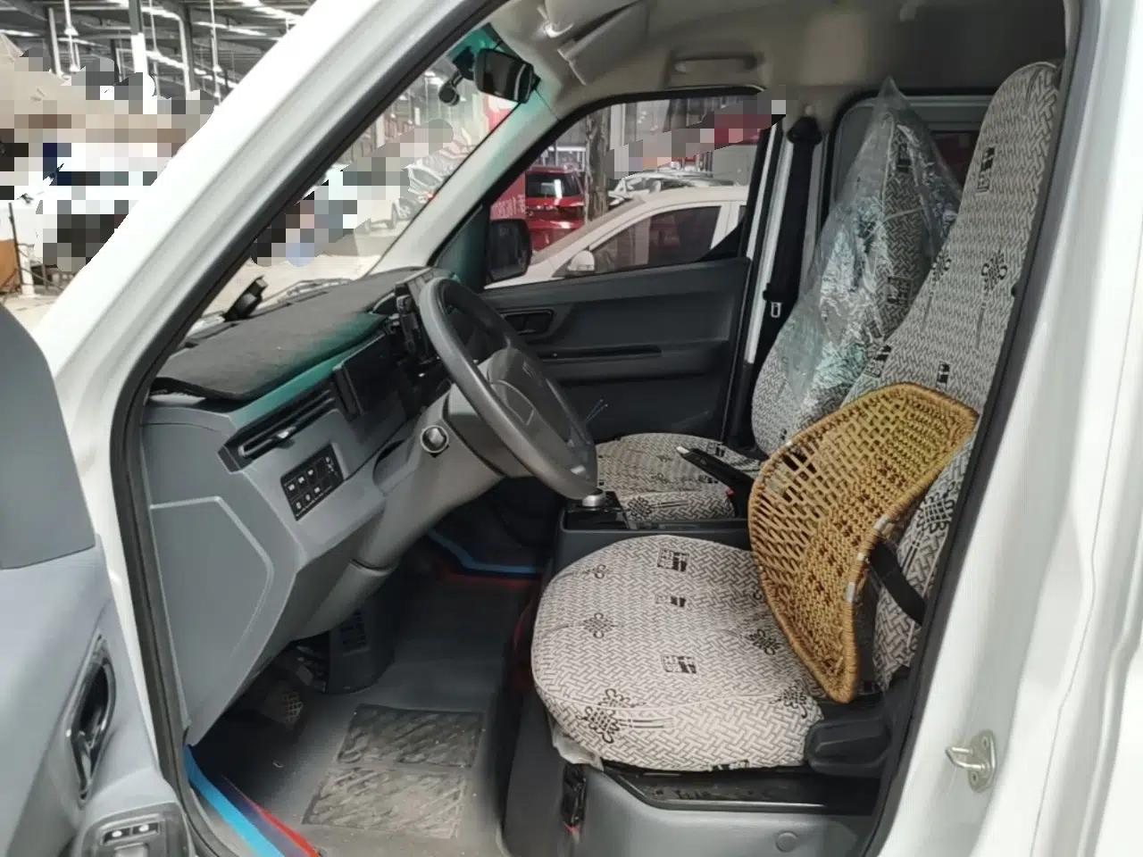 Farizon Xingxiang V 2024 Star Enjoy V6E Feature Edition Zhixin 46.08 kWh — миниатюра 22