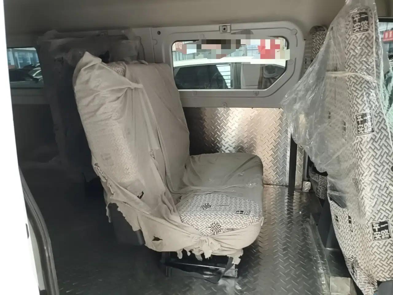 Farizon Xingxiang V 2024 Star Enjoy V6E Feature Edition Zhixin 46.08 kWh — миниатюра 25
