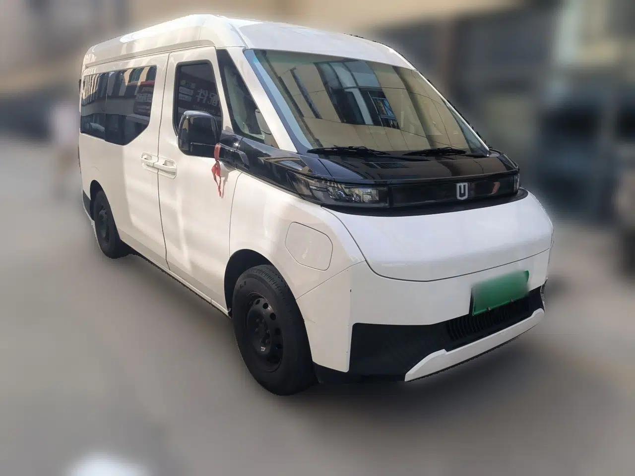 Farizon Super VAN 2024 Zhifu Edition Action-Oriented Short-Wheelbase Mid-Roof Model with 51 kWh — миниатюра 3