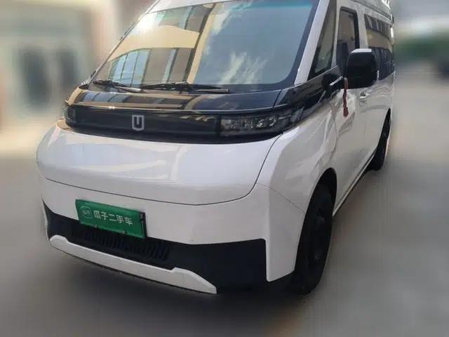 Farizon Super VAN 2024 Zhifu Edition Action-Oriented Short-Wheelbase Mid-Roof Model with 51 kWh