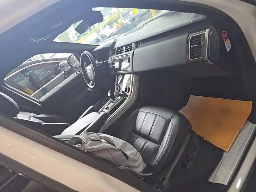 Range Rover Sport Hybrid 2018 P400e — миниатюра 25