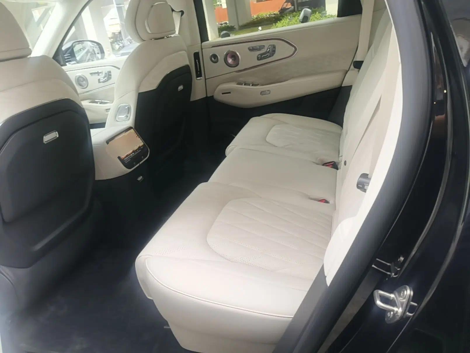 Zeekr 8X 2026 Model Ultra+ Edition 70kWh — миниатюра 20