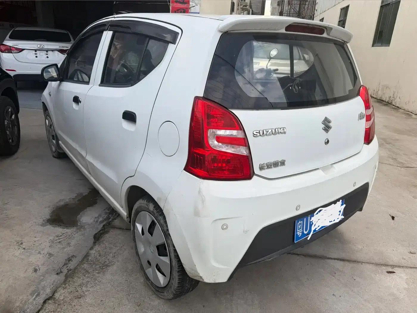 Alto 2013 1.0L Manual Practical Model — миниатюра 7