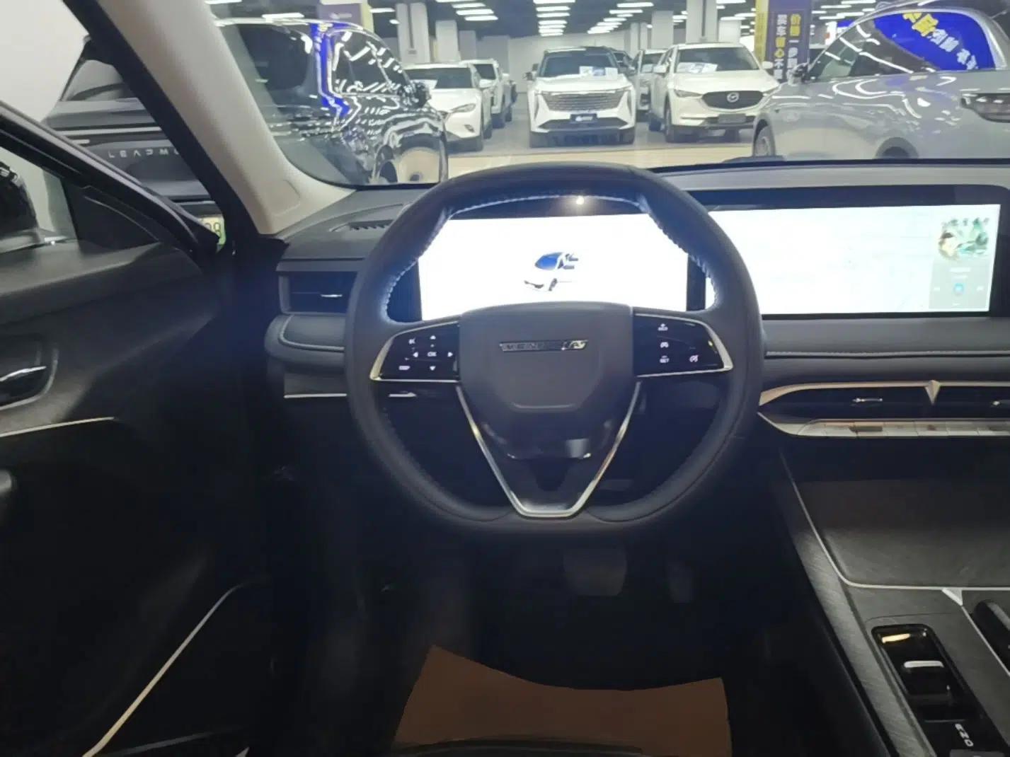 Venucia V DD-i 2023 110 km iE Version — миниатюра 13