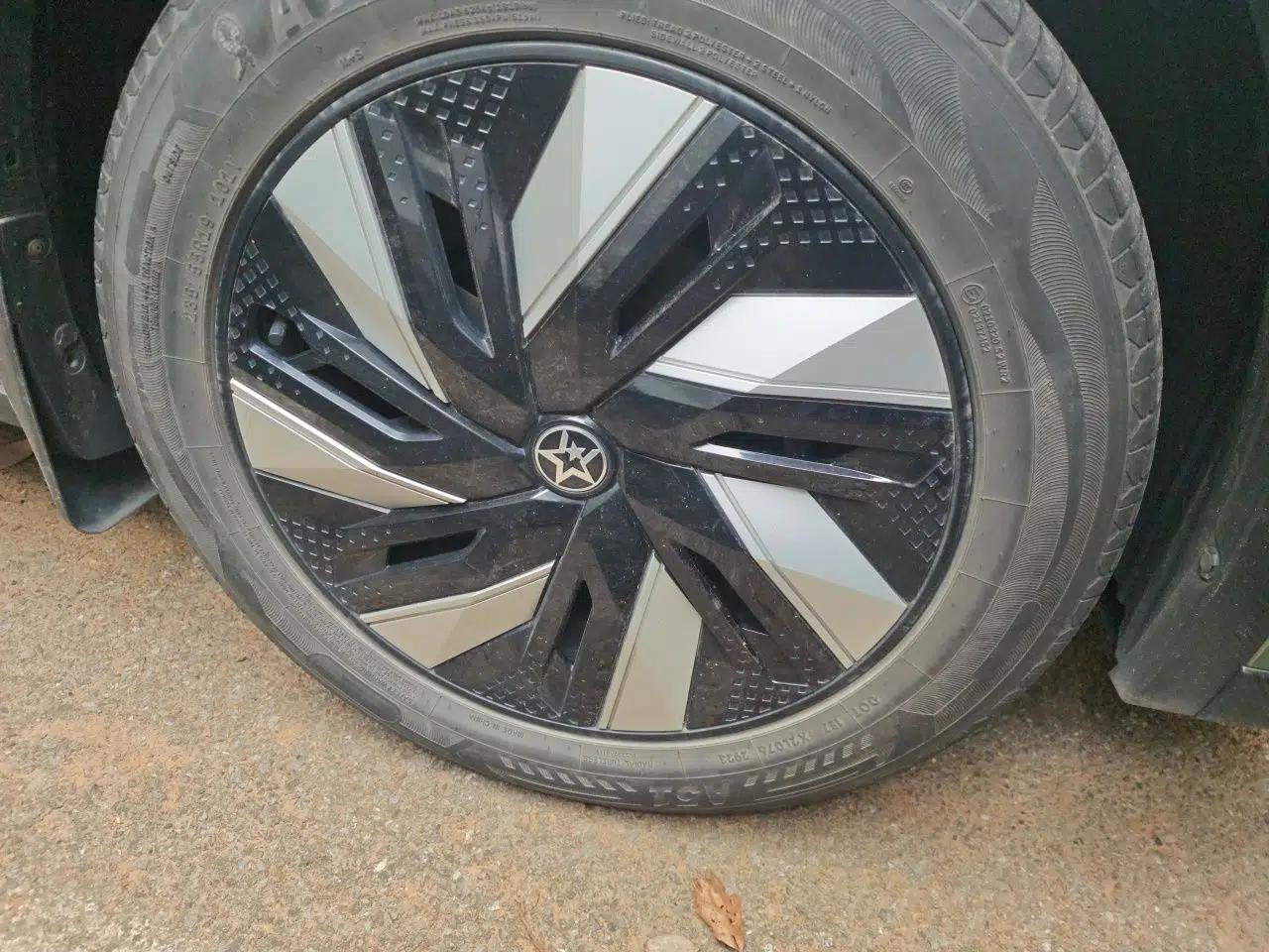Venucia V DD-i 2023 110 km iE Version — миниатюра 8