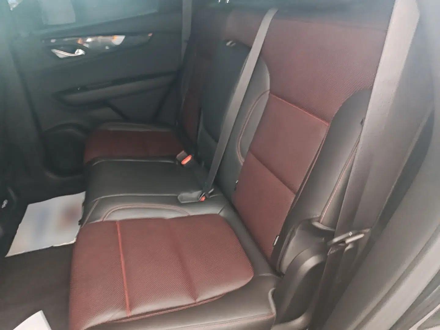 Chevrolet Blazer 2022 Mild Hybrid 650T RS Four-Wheel Drive 5-Seater Hardcore Version — миниатюра 20