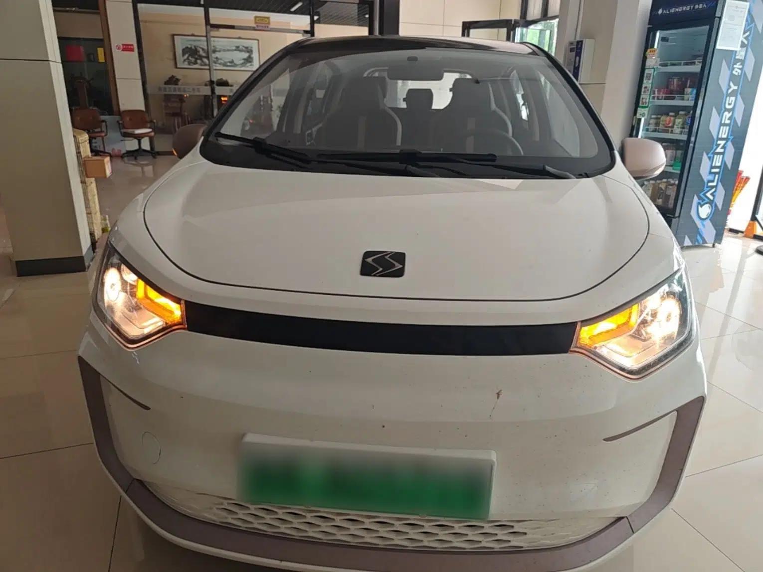 SOL E10X 2021 Jimei Edition 302km Luxury Model — миниатюра 2