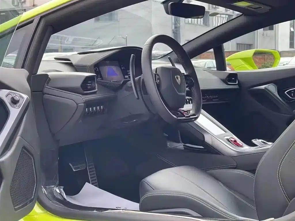 Huracán 2020 Huracán EVO RWD — миниатюра 3