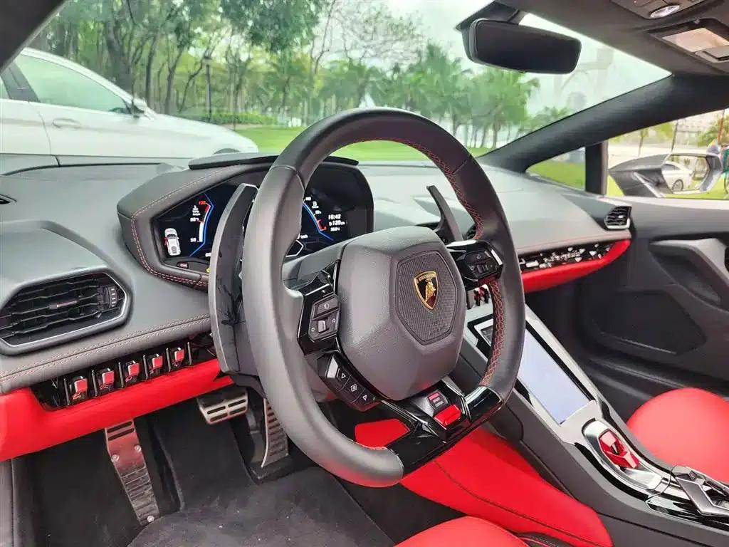 Huracán 2020 Huracán EVO RWD — миниатюра 8