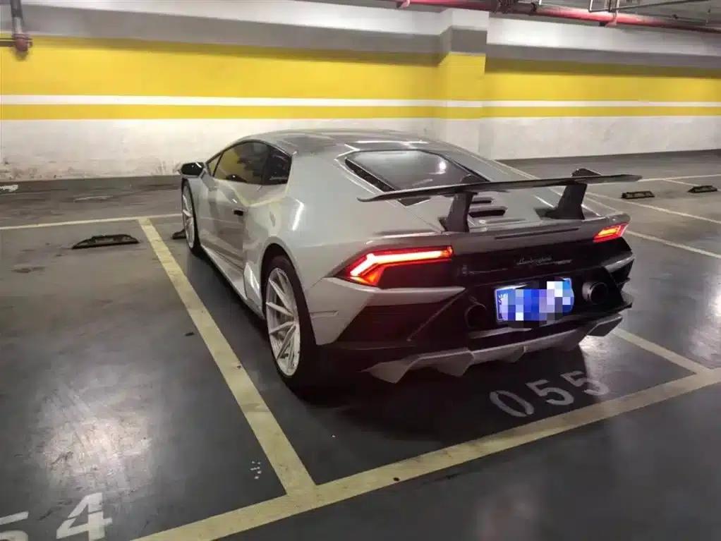 Huracán 2020 Huracán EVO RWD — миниатюра 5