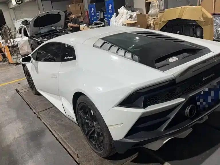 Huracán 2020 Huracán EVO RWD — миниатюра 6