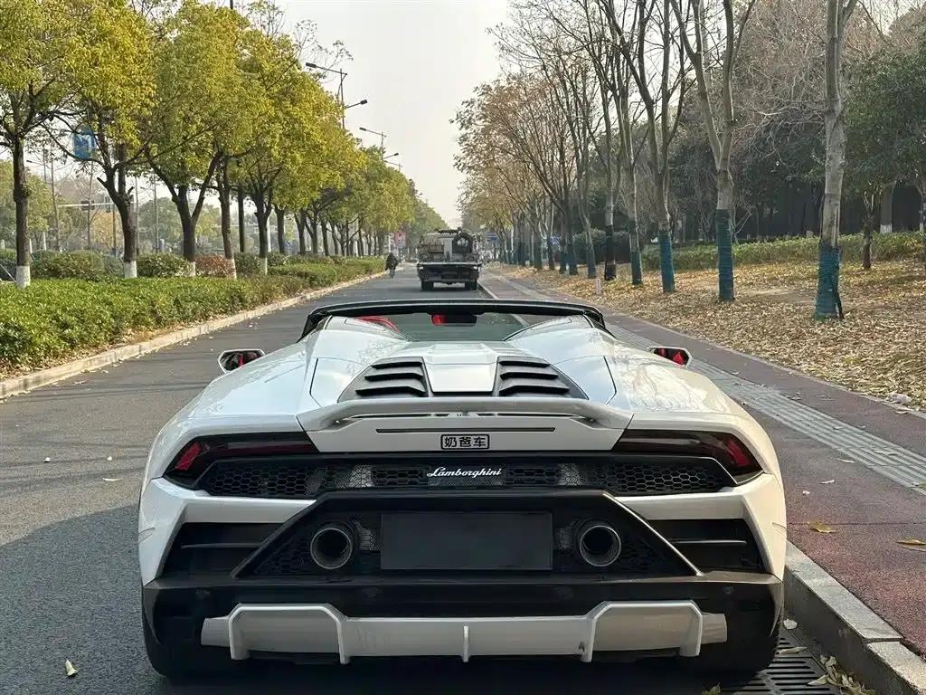 Huracán 2020 Huracán EVO RWD Spyder — миниатюра 5