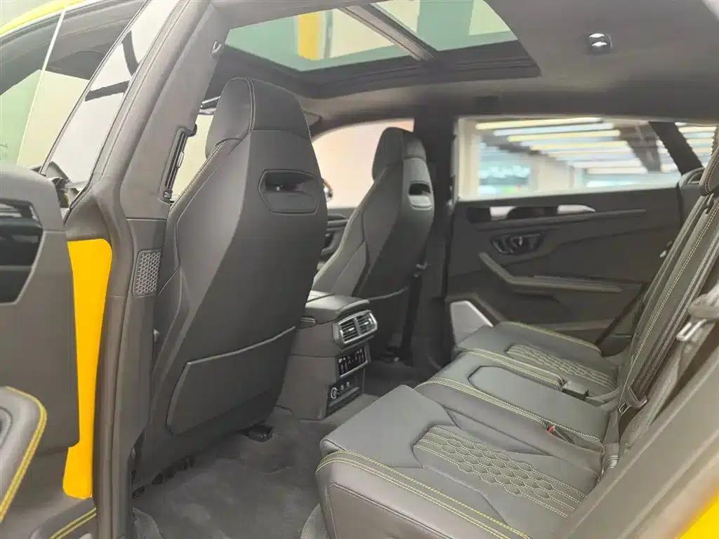 2025 Urus SE 4.0T Standard Edition — миниатюра 11