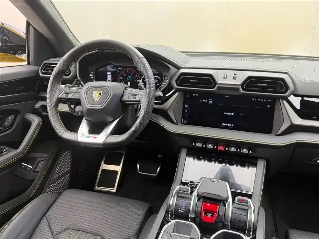 2025 Urus SE 4.0T Standard Edition — миниатюра 6