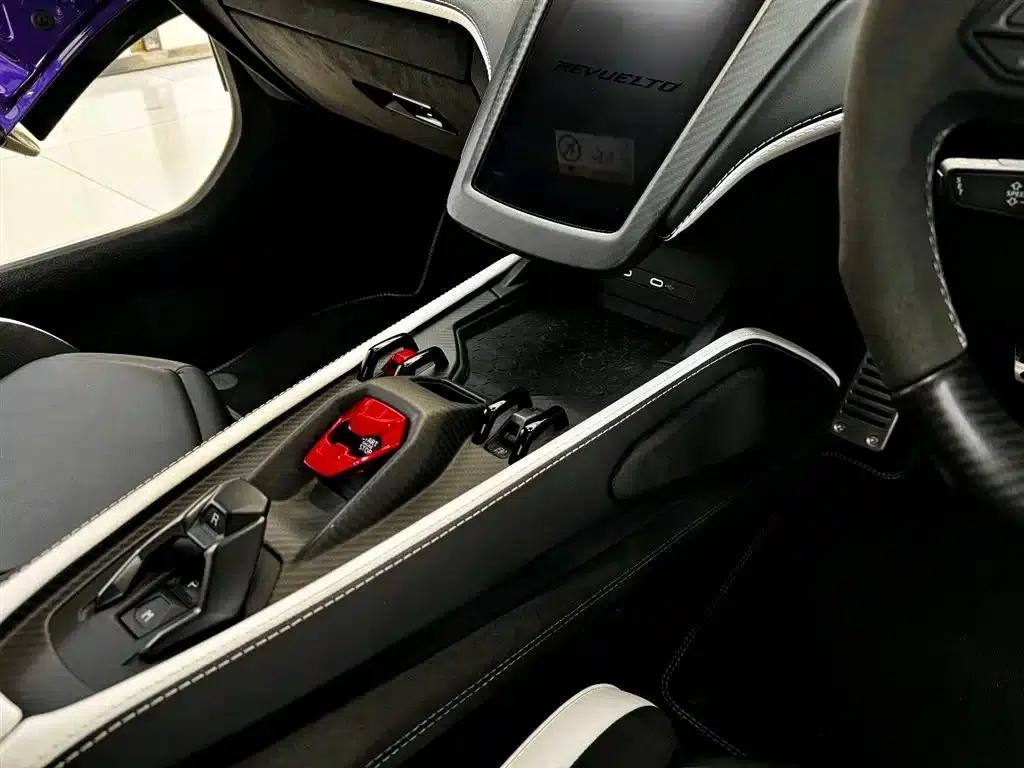 Revuelto 2023 6.5L PHEV Standard Edition — миниатюра 12