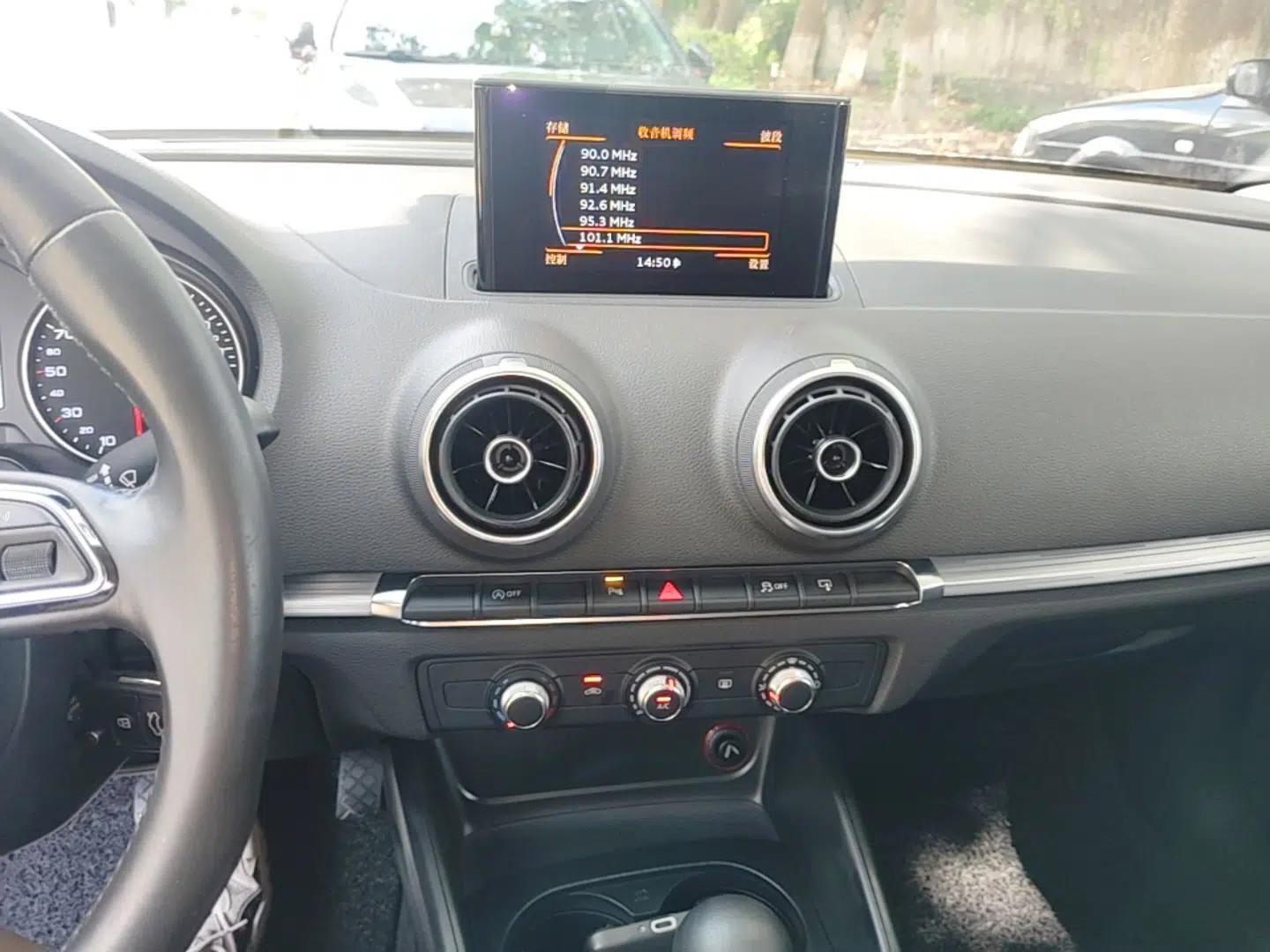 Audi A3 2016 Limousine 35 TFSI Prestige Edition — миниатюра 20