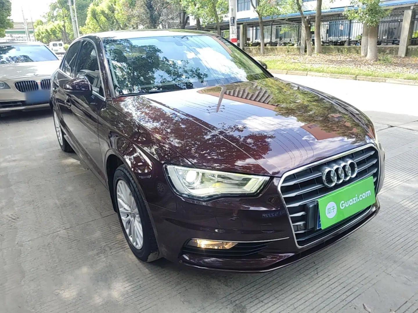 Audi A3 2016 Limousine 35 TFSI Prestige Edition — миниатюра 3
