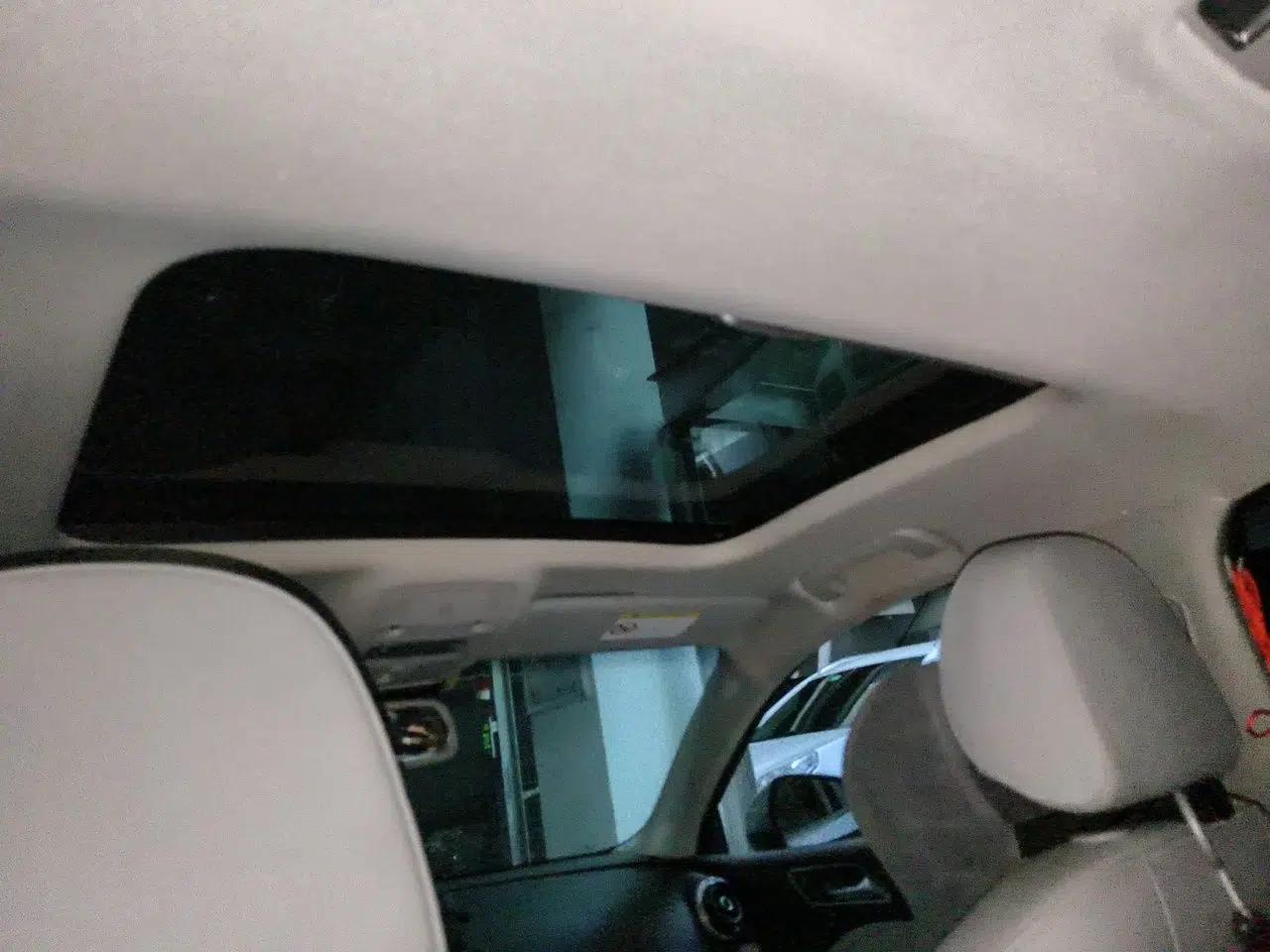 Audi A3 2014 Limousine 35 TFSI Automatic Comfort Model — миниатюра 18
