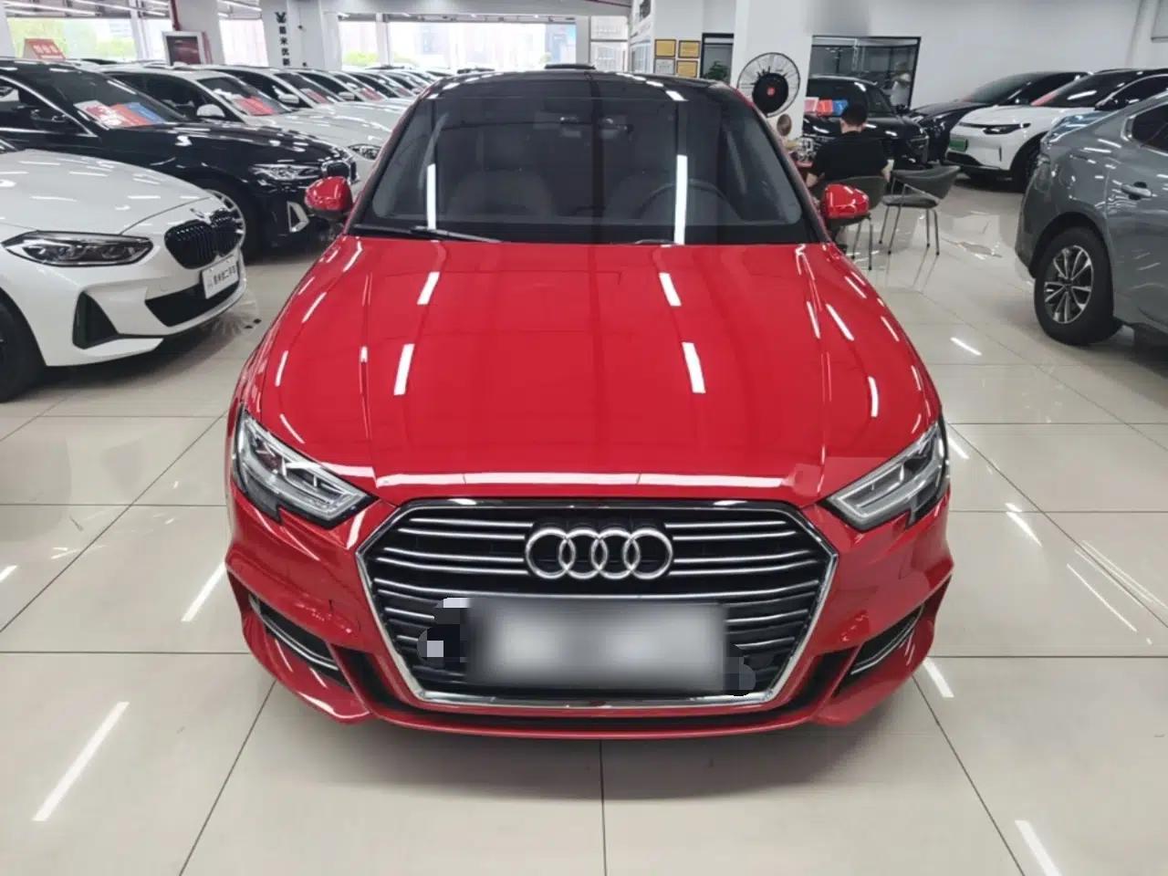 Audi A3 2019 Limousine 35 TFSI Fashion Edition China VI Emission Standard — миниатюра 2