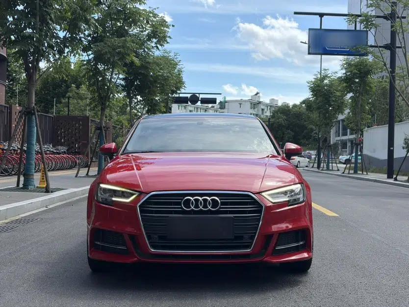 Audi A3 2019 Limousine 35 TFSI Fashion Edition China VI Emission Standard — миниатюра 17
