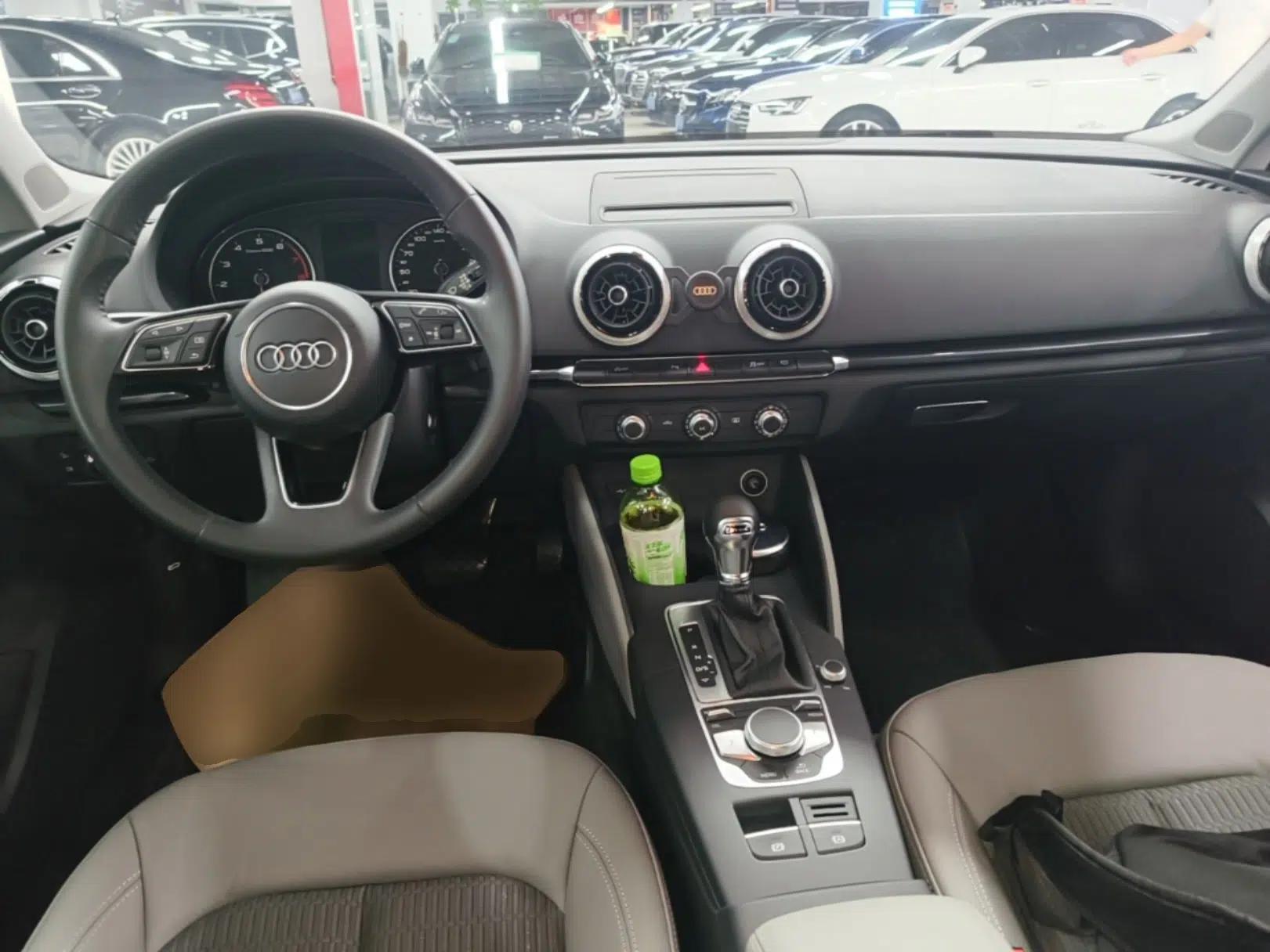 Audi A3 2019 Limousine 35 TFSI Fashion Edition China VI Emission Standard — миниатюра 18