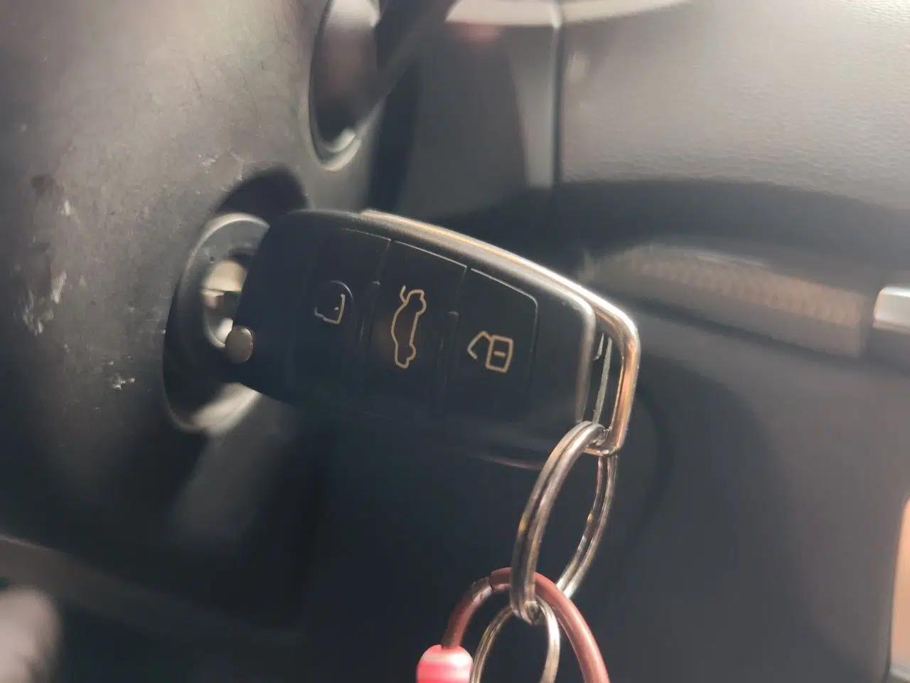 Audi A3 2018 30th Anniversary Edition Sportback 35 TFSI Style Model — миниатюра 17