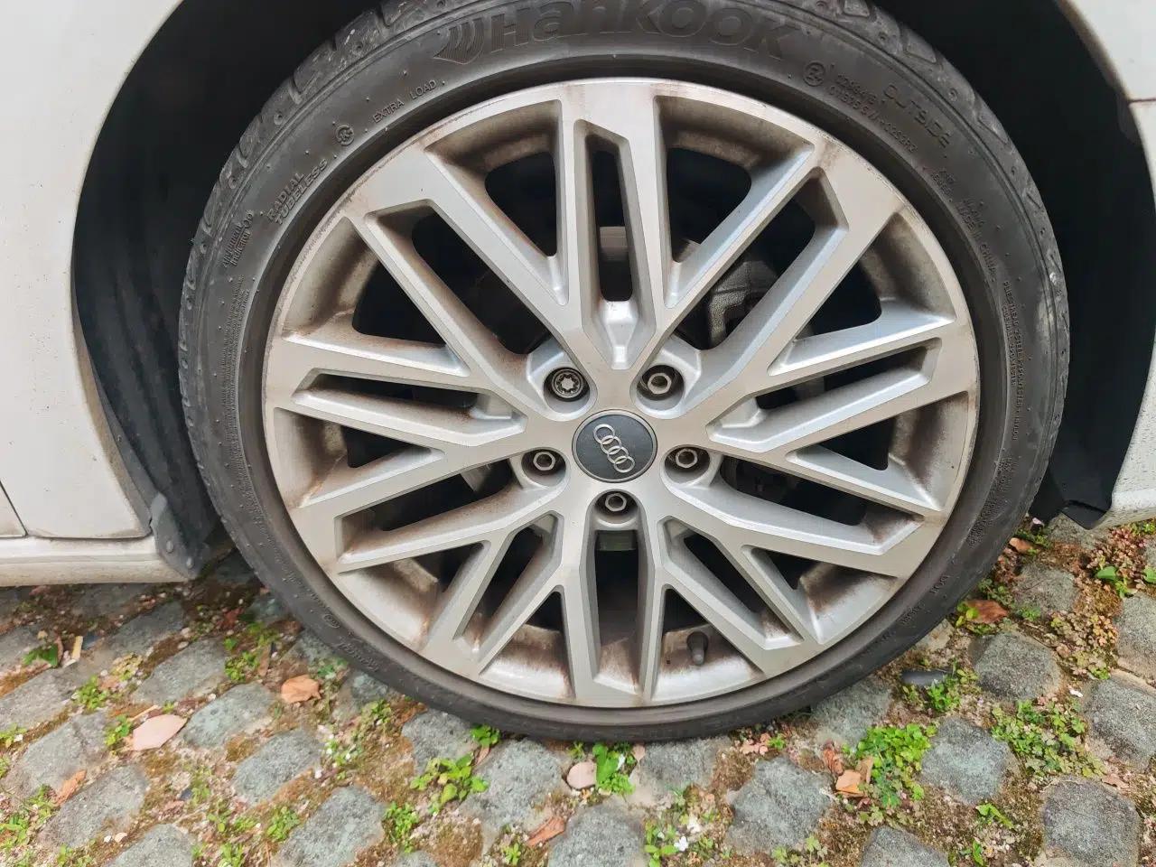 Audi A3 2018 30th Anniversary Edition Sportback 35 TFSI Style Model — миниатюра 8