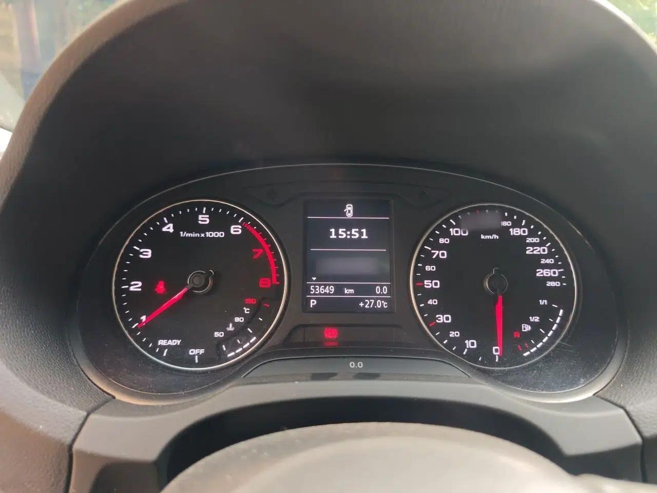 Audi A3 2018 30th Anniversary Edition Sportback 35 TFSI Style Model — миниатюра 10