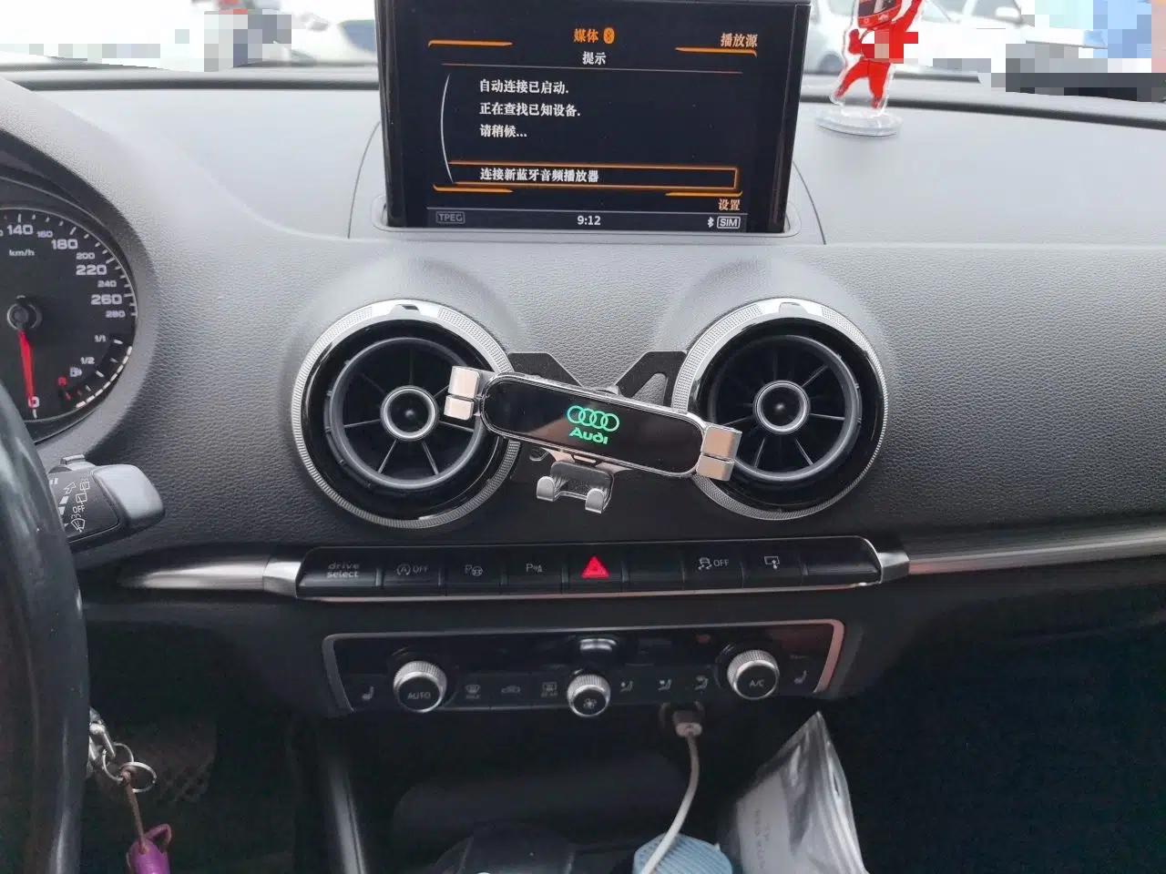 Audi A3 2015 Sportback 45 TFSI S line sports model — миниатюра 13