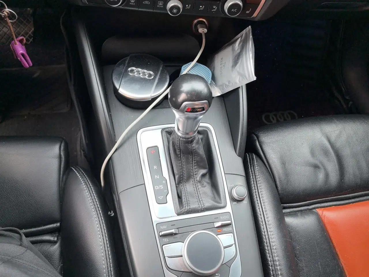 Audi A3 2015 Sportback 45 TFSI S line sports model — миниатюра 14