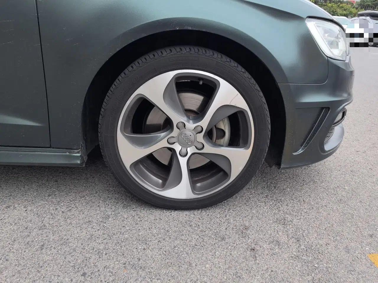 Audi A3 2015 Sportback 45 TFSI S line sports model — миниатюра 8