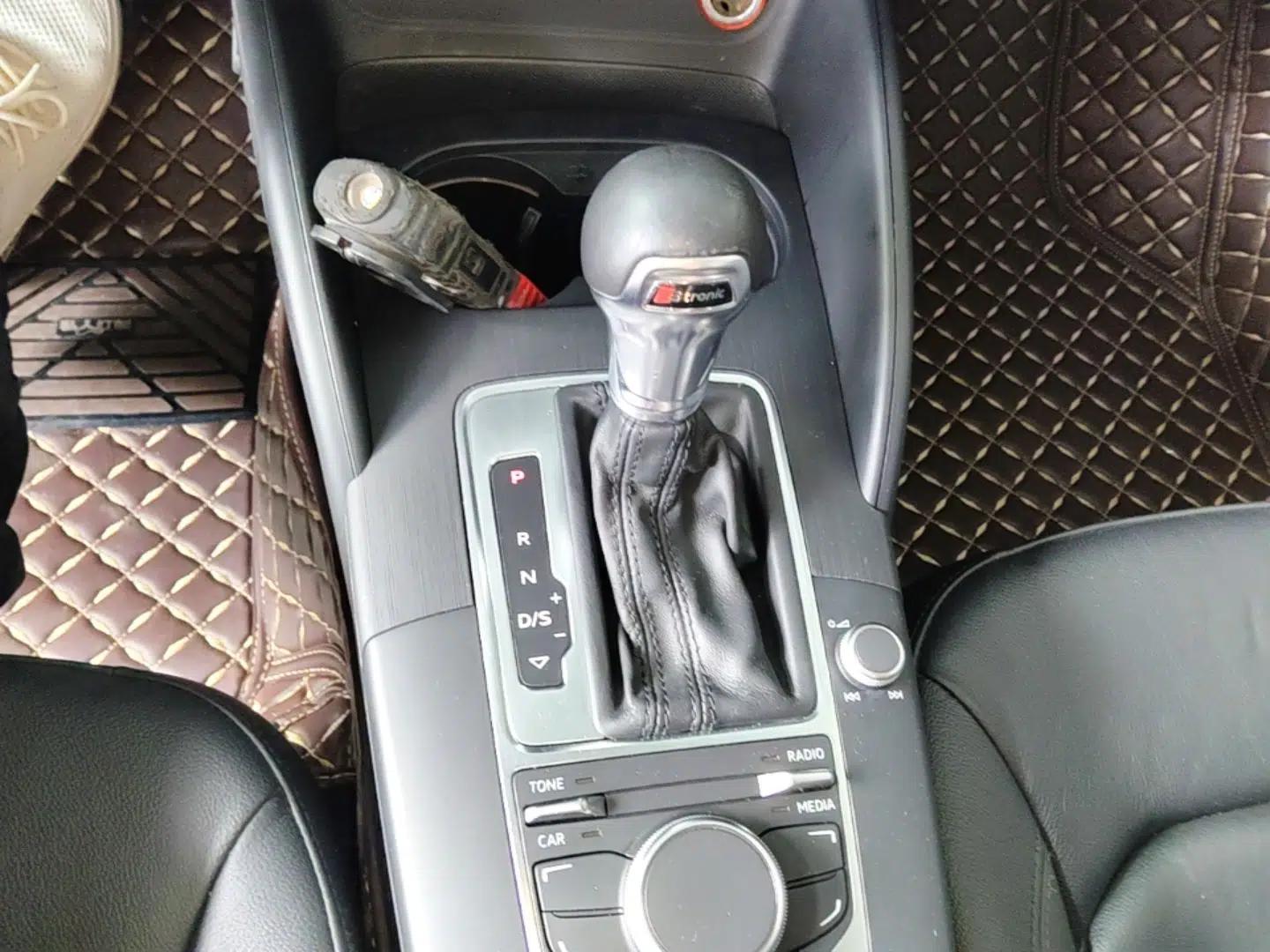 Audi A3 2016 Sportback 35 TFSI Style Edition — миниатюра 16