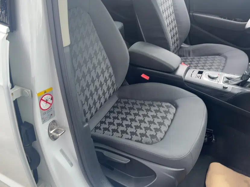 Audi A3 2014 Sportback 35 TFSI Automatic Style Edition — миниатюра 24