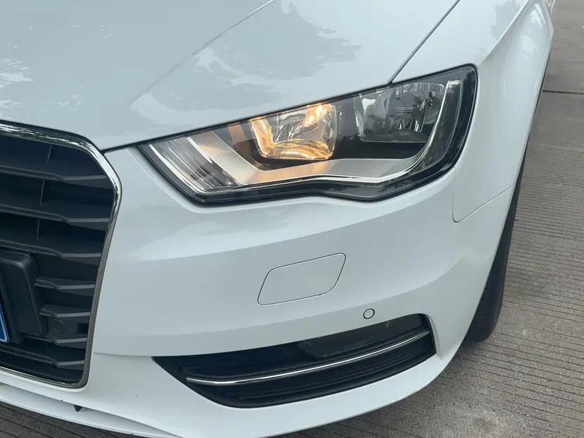 Audi A3 2014 Sportback 35 TFSI Automatic Style Edition — миниатюра 8