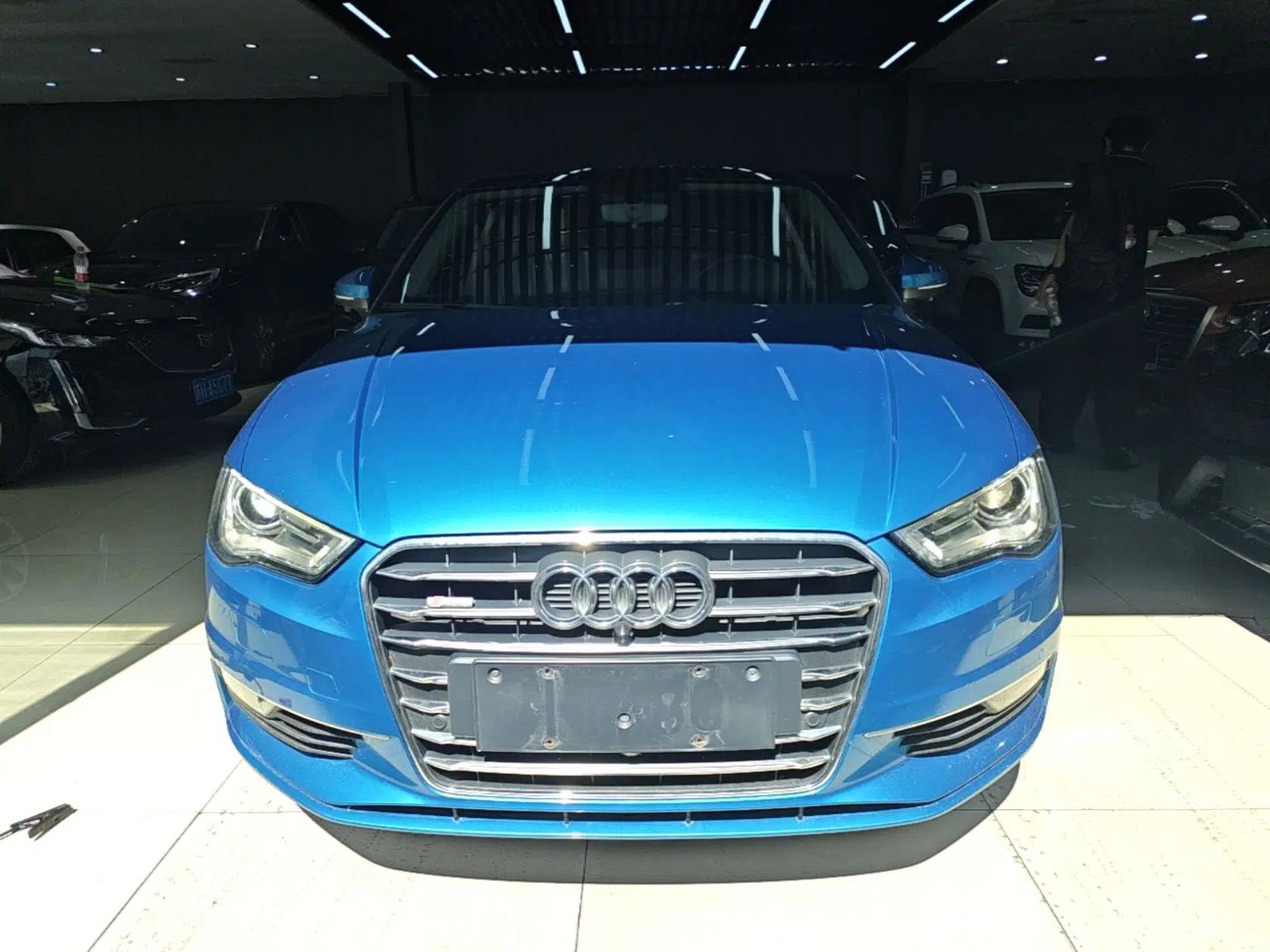 Audi A3 2016 Limousine 35 TFSI Prestige Edition — миниатюра 2