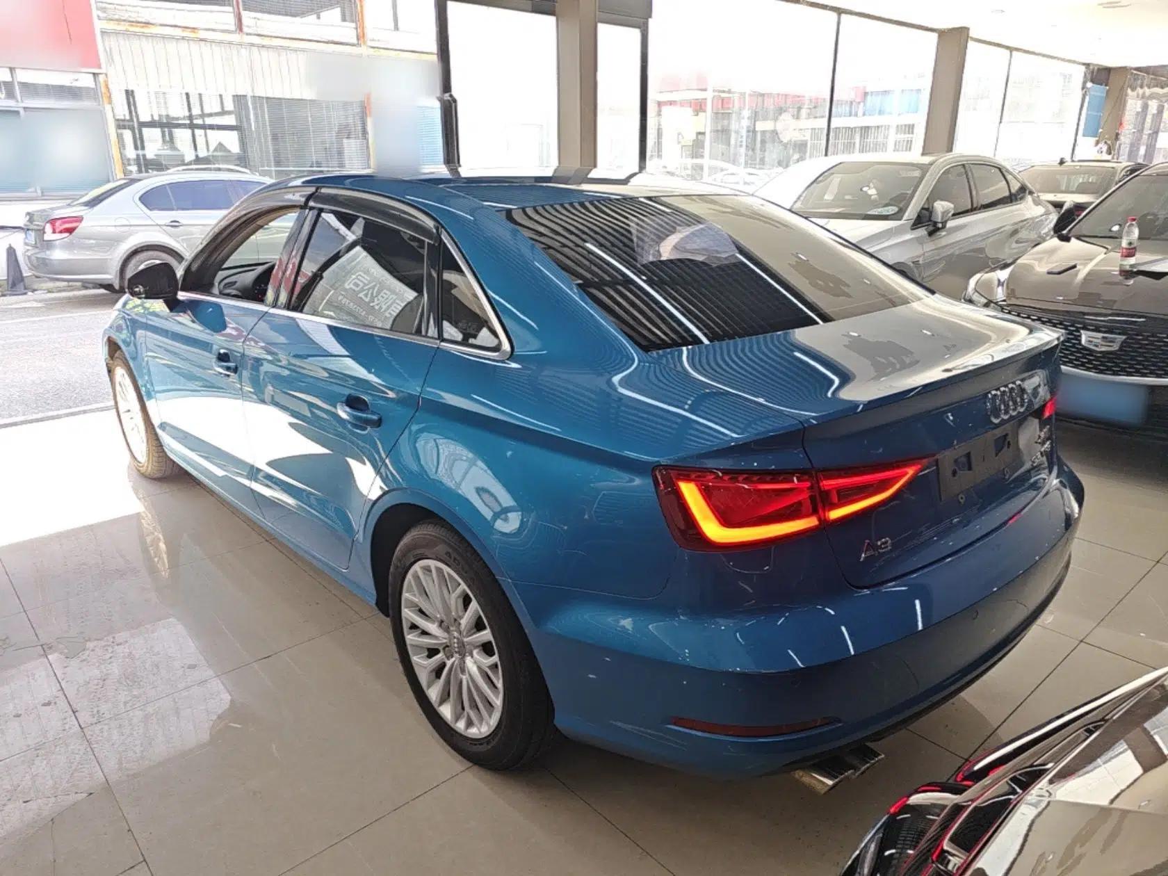 Audi A3 2016 Limousine 35 TFSI Prestige Edition — миниатюра 13