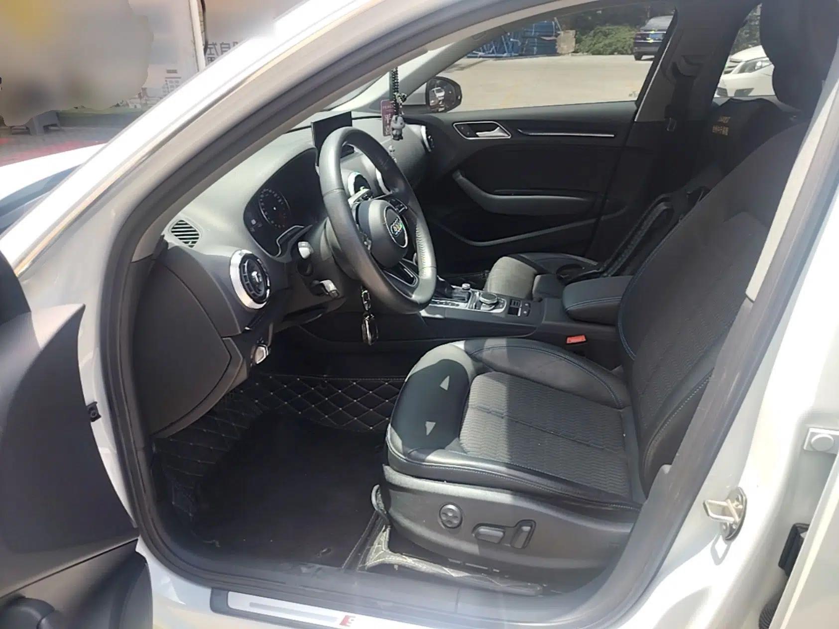 Audi A3 2020 Sportback 35 TFSI Fashion Edition China VI Emission Standard — миниатюра 18
